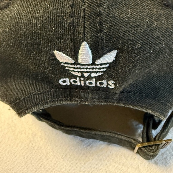 adidas baseball cap women’s black w/ white logo stitching OSFW adjustable strap - Picture 3 of 11